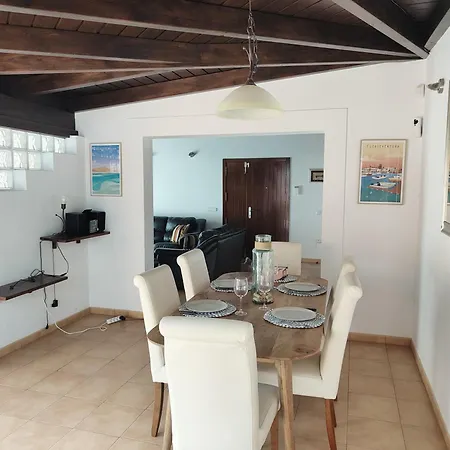 Sol Y Cactus Villa Corralejo