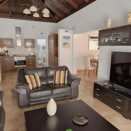 Willa Sol Y Cactus Corralejo